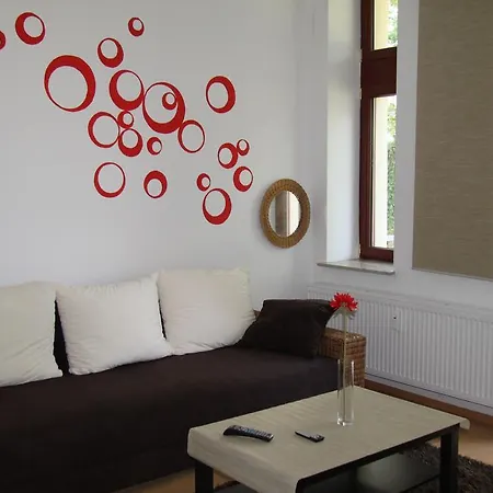 City Centre Apartment *