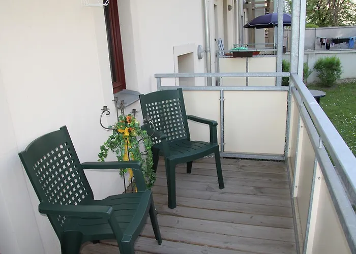 City Centre Apartment *